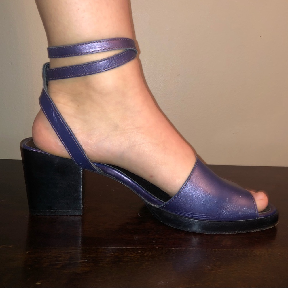Robert Clergerie pour Barney’s NY Purple Heel